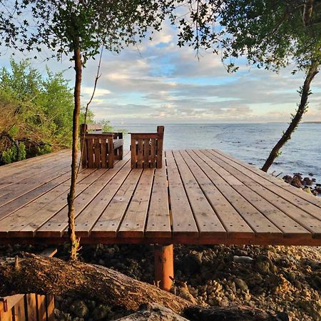 Surf Deck Hotel Thulusdhoo Eksteriør billede