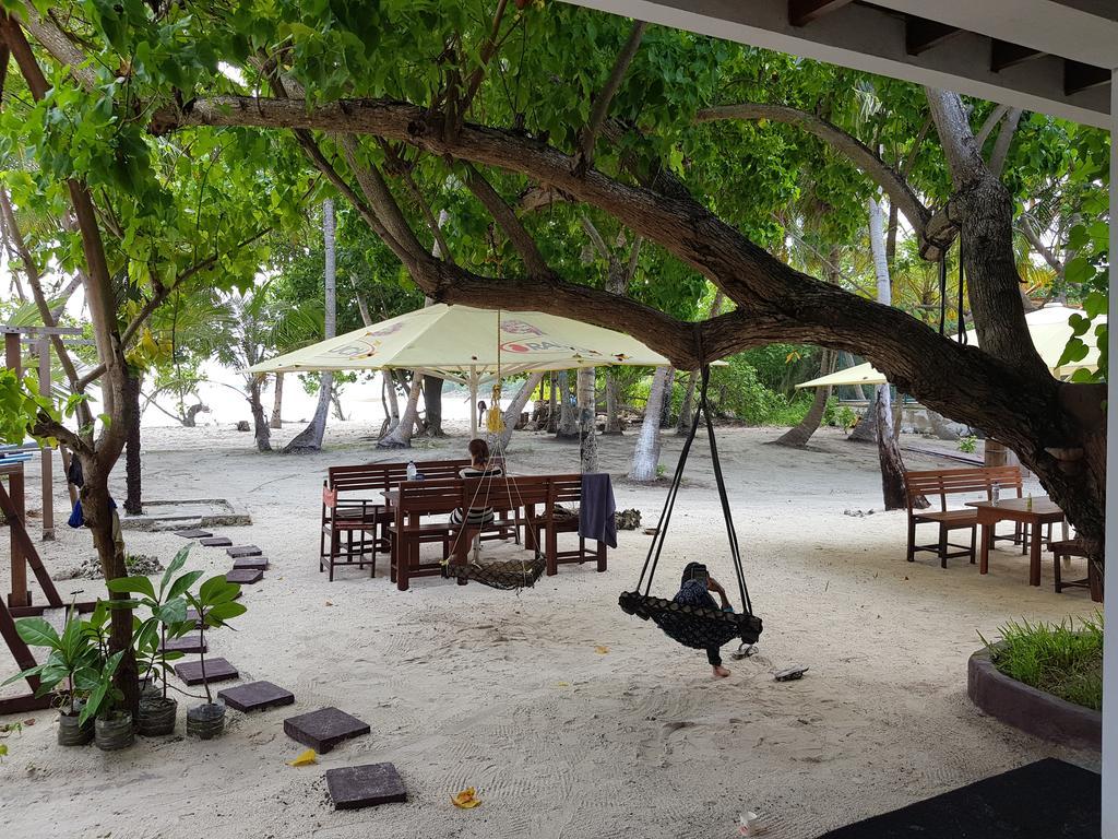 Surf Deck Hotel Thulusdhoo Eksteriør billede