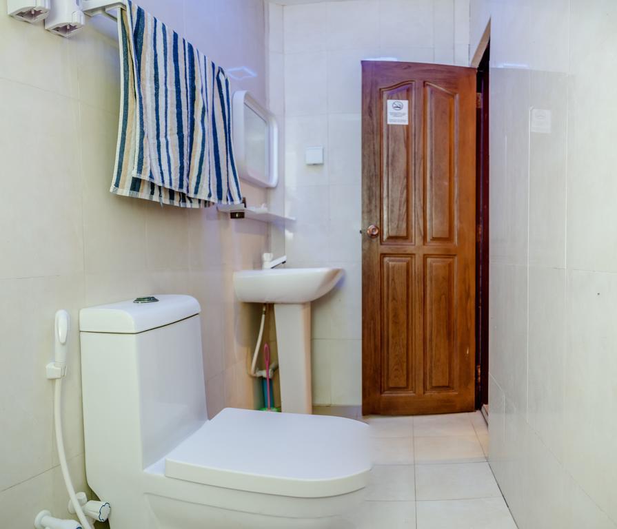 Surf Deck Hotel Thulusdhoo Eksteriør billede