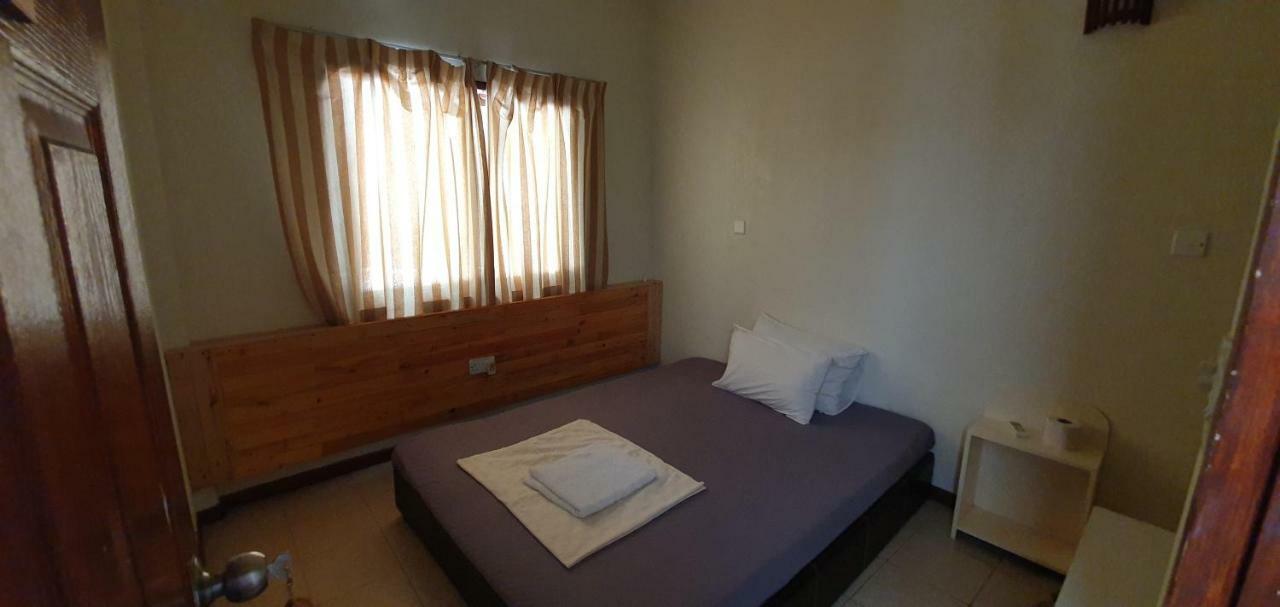 Surf Deck Hotel Thulusdhoo Eksteriør billede